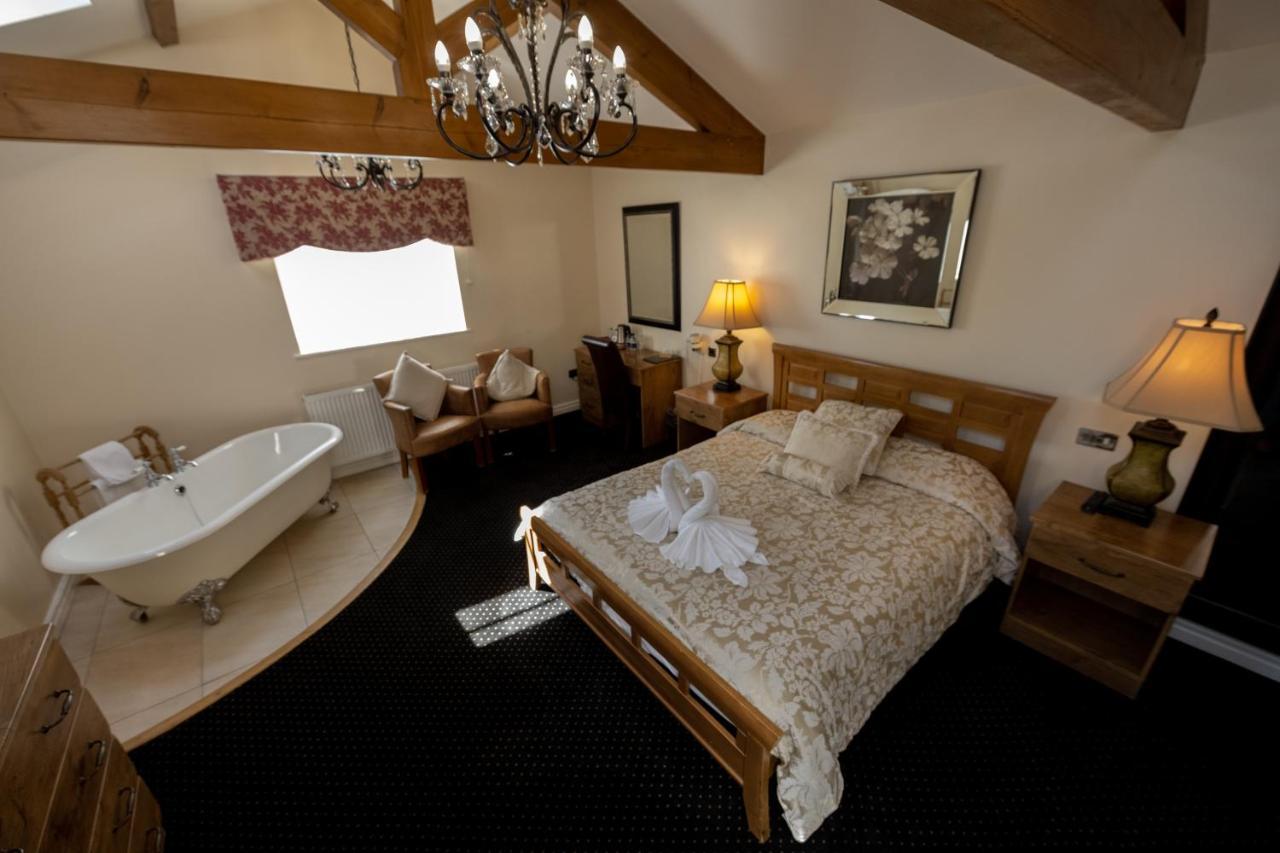 Kings Croft Hotel 3*