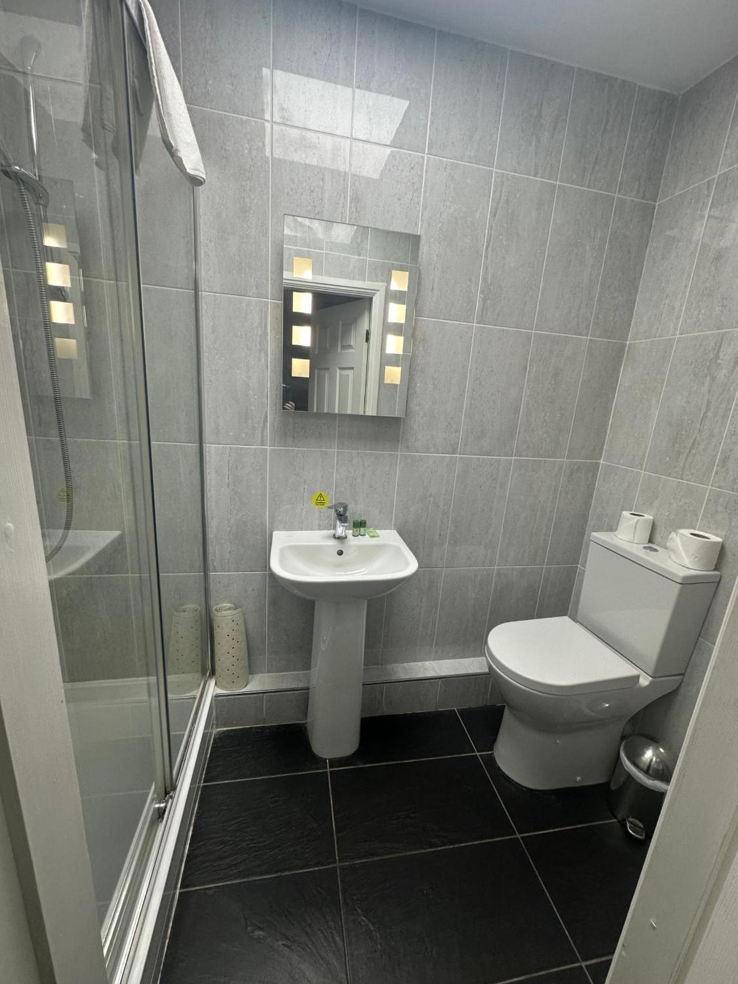 Hotel Kings Croft